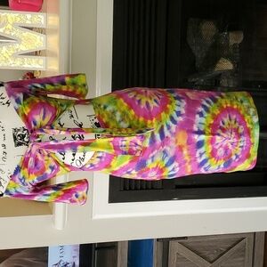 New Absolutely Love It Tie-Dye Peekaboo Dress Size Large